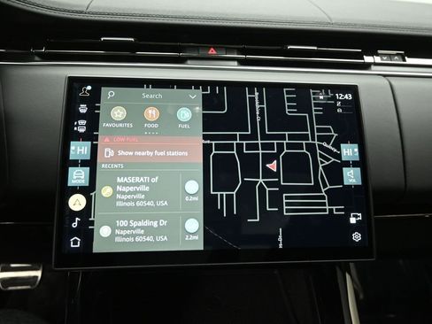 Used 2024 Land Rover Range Rover Sport Dynamic SE image 13