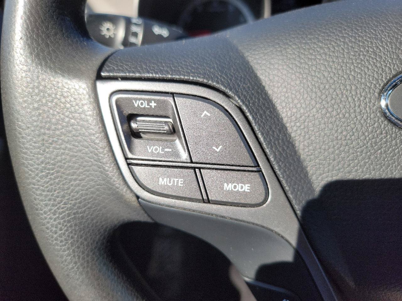 Used 2015 Hyundai Santa Fe Sport AWD/4WD image 14