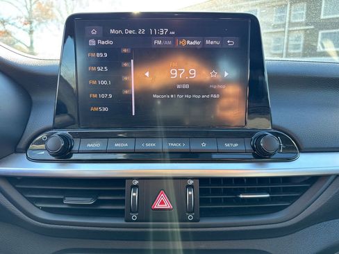 Certified 2024 Kia Forte LXS image 28