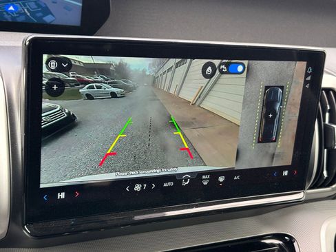 Used 2025 Ford Expedition Max Active image 7