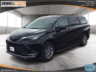 Used 2024 Toyota Sienna XLE video 1