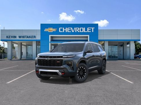 New 2026 Chevrolet Traverse Z71 w/ Enhanced Driving Package AWD/4WD image 8