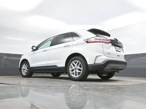 Used 2024 Ford Edge SEL AWD/4WD image 37