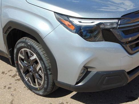 New 2026 Subaru Forester Premium AWD/4WD image 2