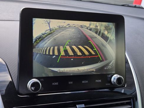 Used 2024 Mitsubishi Eclipse Cross SE image 14