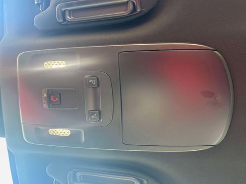 New 2026 Toyota Camry SE FWD image 28