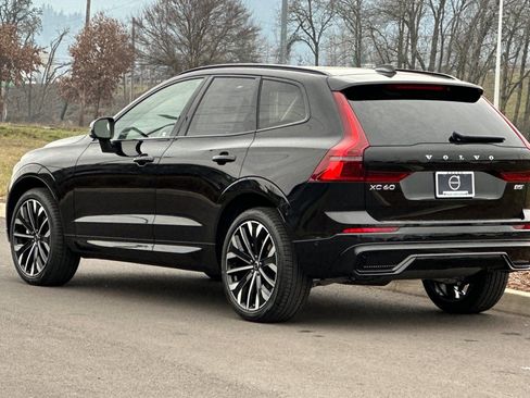 New 2026 Volvo XC60 B5 Ultra w/ Protection Package Premier image 5