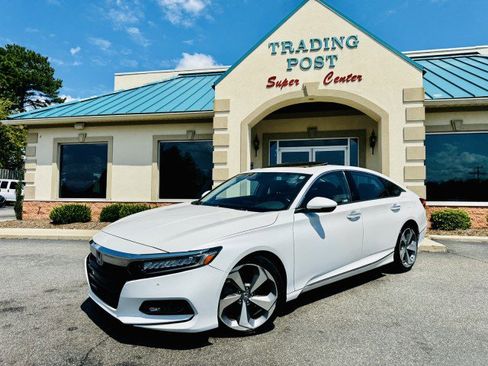 Used 2020 Honda Accord Touring image 25
