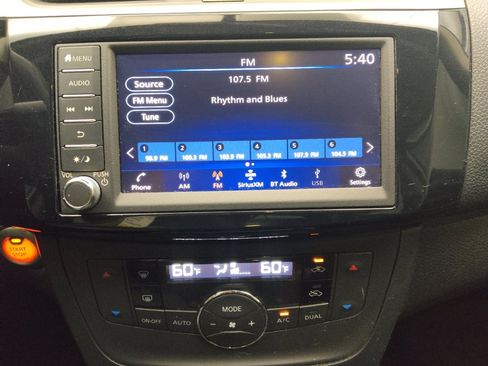 Used 2019 Nissan Sentra SV w/ Special Edition Package FWD image 25