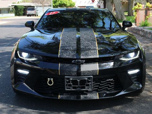 Used 2017 Chevrolet Camaro SS image 38