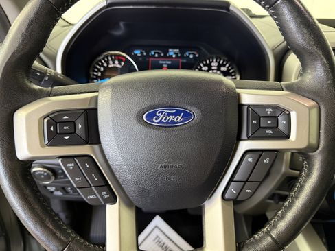 Certified 2020 Ford F150 Lariat w/ Equipment Group 502A Luxury RWD image 27