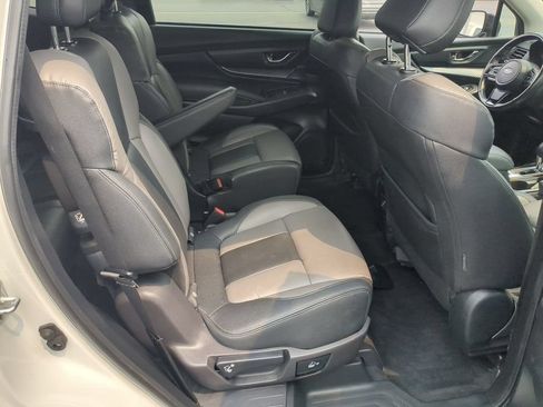 Used 2022 Subaru Ascent Onyx Edition AWD/4WD image 33