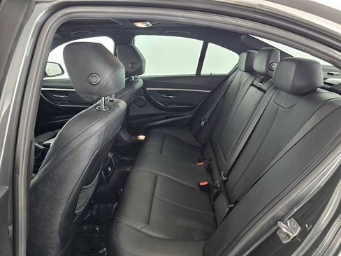 Used 2018 BMW 328d Sedan image 16