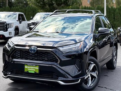 Certified 2024 Toyota RAV4 SE AWD/4WD image 1