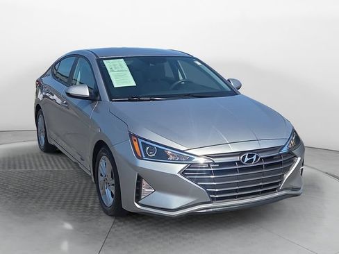 Used 2020 Hyundai Elantra SEL FWD image 7