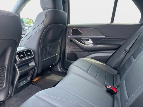Certified 2025 Mercedes-Benz GLE 450e 4MATIC image 13