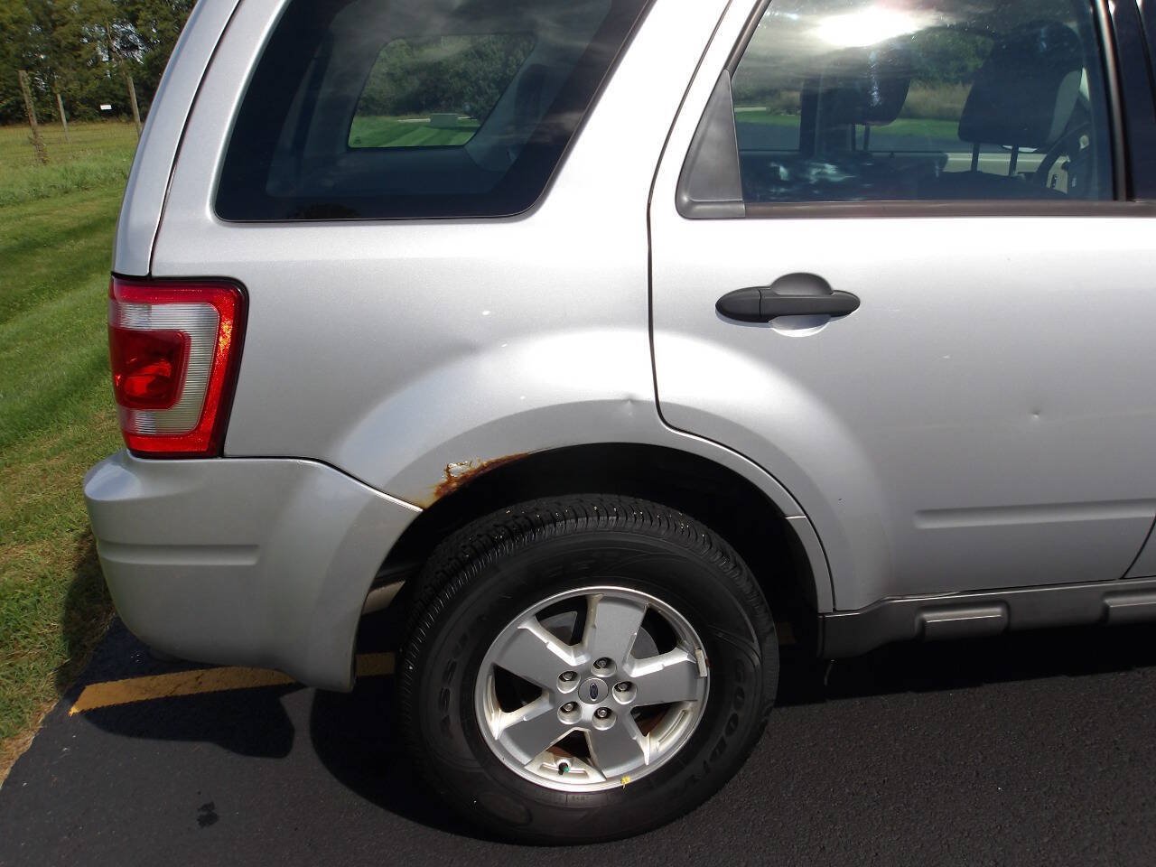 Used 2012 Ford Escape XLS FWD image 33