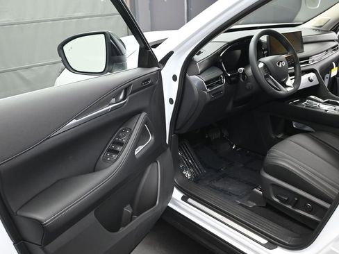 Used 2026 INFINITI QX60 Luxe w/ Cargo Package AWD/4WD image 16