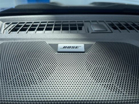 Used 2025 Chevrolet Colorado ZR2 w/ Technology Package image 28