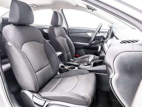 Used 2024 Kia Forte LXS FWD image 33