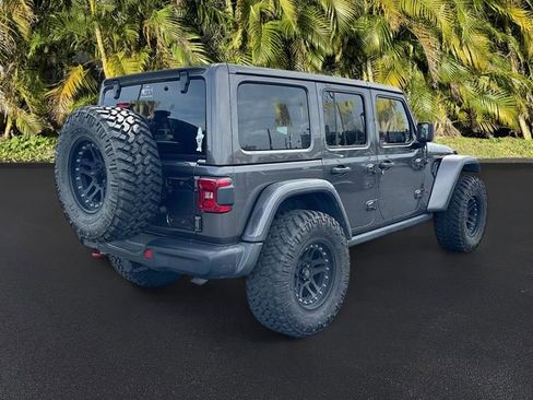 Used 2018 Jeep Wrangler Unlimited Rubicon AWD/4WD image 4
