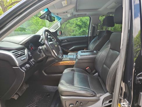 Used 2018 Chevrolet Tahoe Premier image 16
