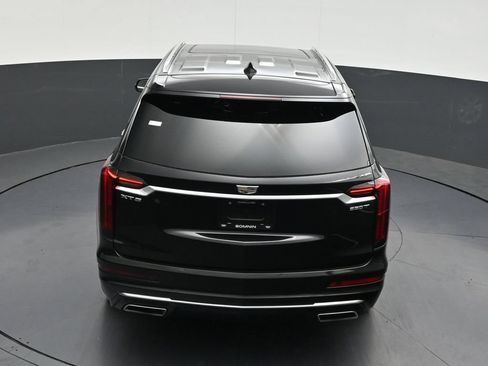 Used 2025 Cadillac XT6 Luxury FWD image 18