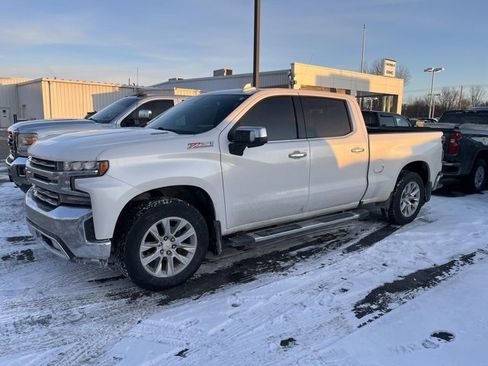Used 2021 Chevrolet Silverado 1500 LTZ image 2
