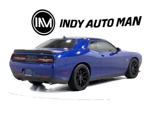 Used 2018 Dodge Challenger R/T Scat Pack RWD image 4