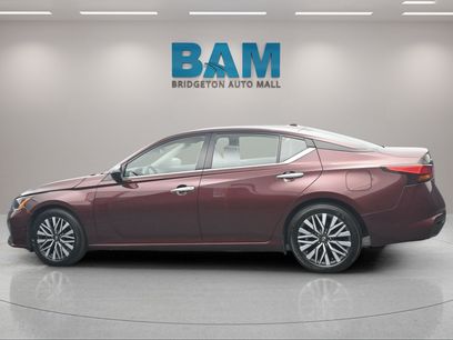 Used 2024 Nissan Altima 2.5 SV