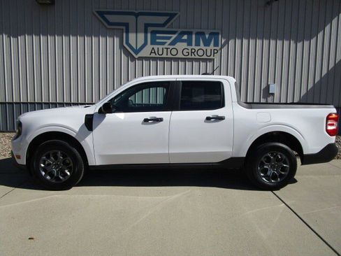 New 2025 Ford Maverick XLT w/ Equipment Group 301A image 28