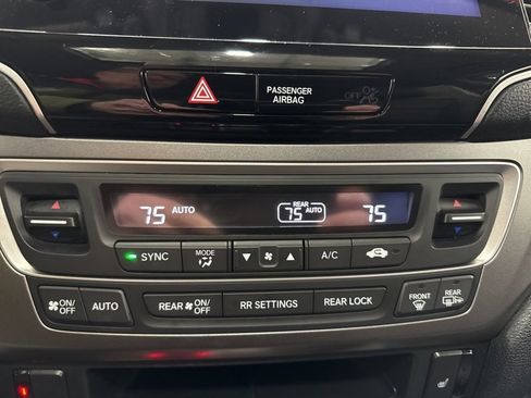 Used 2022 Honda Pilot Special Edition image 38