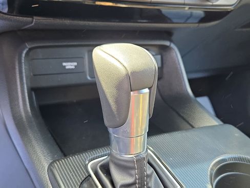 Certified 2025 Honda Civic Sport image 15