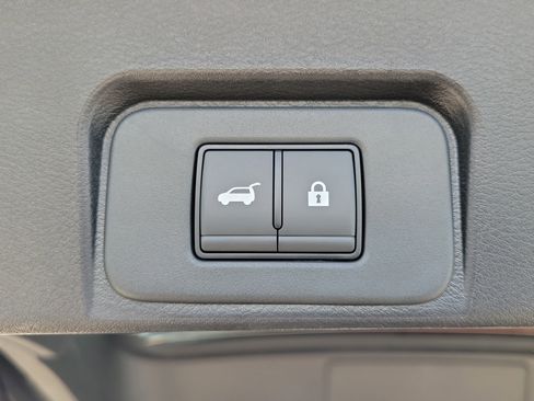 New 2026 Nissan Rogue SV image 9