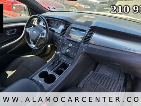 Used 2018 Ford Taurus SEL w/ Equipment Group 201A AWD/4WD image 15