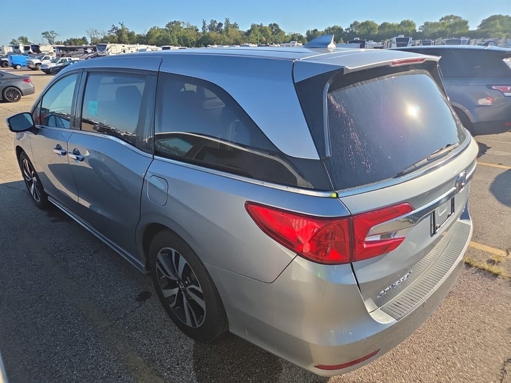 Used 2019 Honda Odyssey Elite image 4
