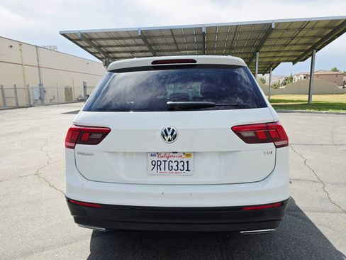 Used 2018 Volkswagen Tiguan S FWD image 8