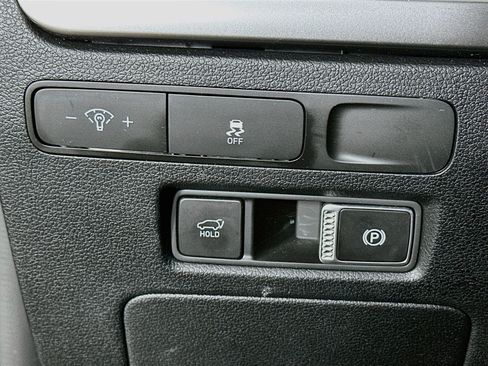 Used 2025 Hyundai Palisade SEL FWD image 17