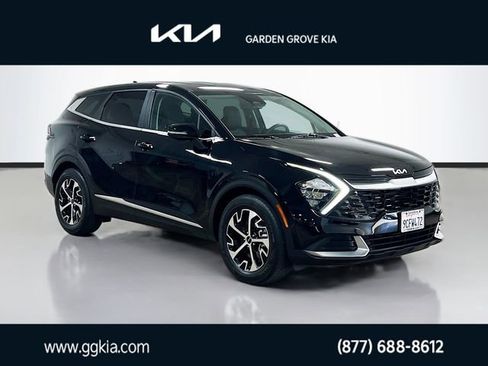 Used 2023 Kia Sportage EX FWD image 1