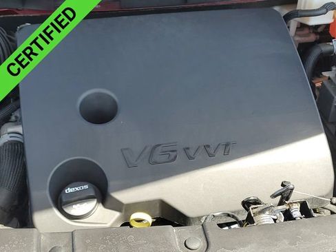 Certified 2023 Chevrolet Traverse LT FWD image 29