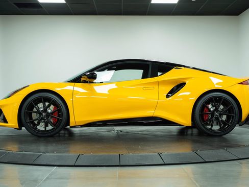 New 2026 Lotus Emira SE RWD image 40
