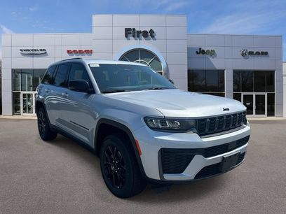 New 2026 Jeep Grand Cherokee Altitude