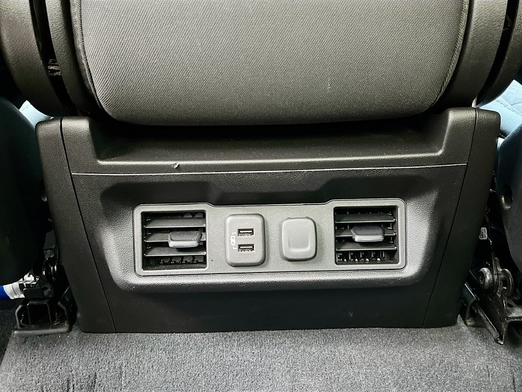 Used 2022 Chevrolet Silverado 1500 RST w/ Safety Package AWD/4WD image 23