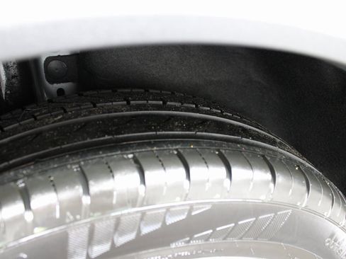 Used 2024 Ford Escape Platinum image 38