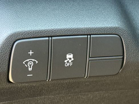 New 2026 Hyundai Elantra SEL Sport Premium FWD image 22