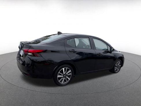 Used 2025 Nissan Versa SV FWD image 15