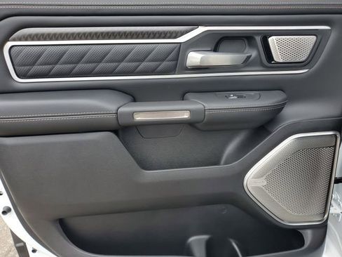 New 2026 RAM 1500 Tungsten w/ Trailer Tow Group AWD/4WD image 17