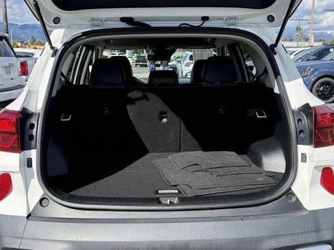 Certified 2022 Kia Seltos S image 10