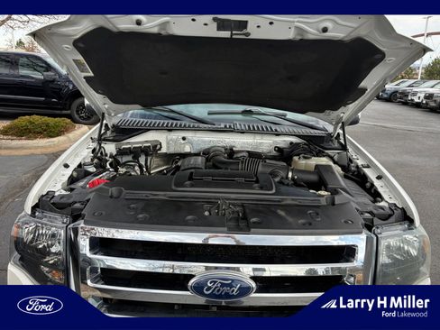 Used 2013 Ford Expedition EL Limited image 21