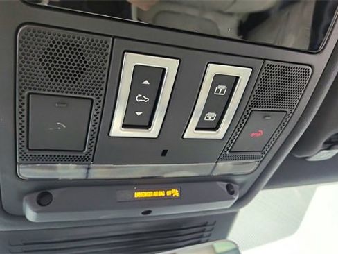 Used 2025 Jaguar F-PACE R-Dynamic S image 53